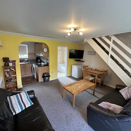 Вилла Coastal Retreat At Waterside Park Corton  Экстерьер фото